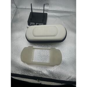 Used PSP case and rubber protector